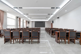 《“輕裝修，重裝飾”：低成本打造高顏值辦公