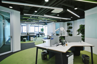 如何設(shè)計(jì)符合現(xiàn)代企業(yè)需求的多功能辦公室空間